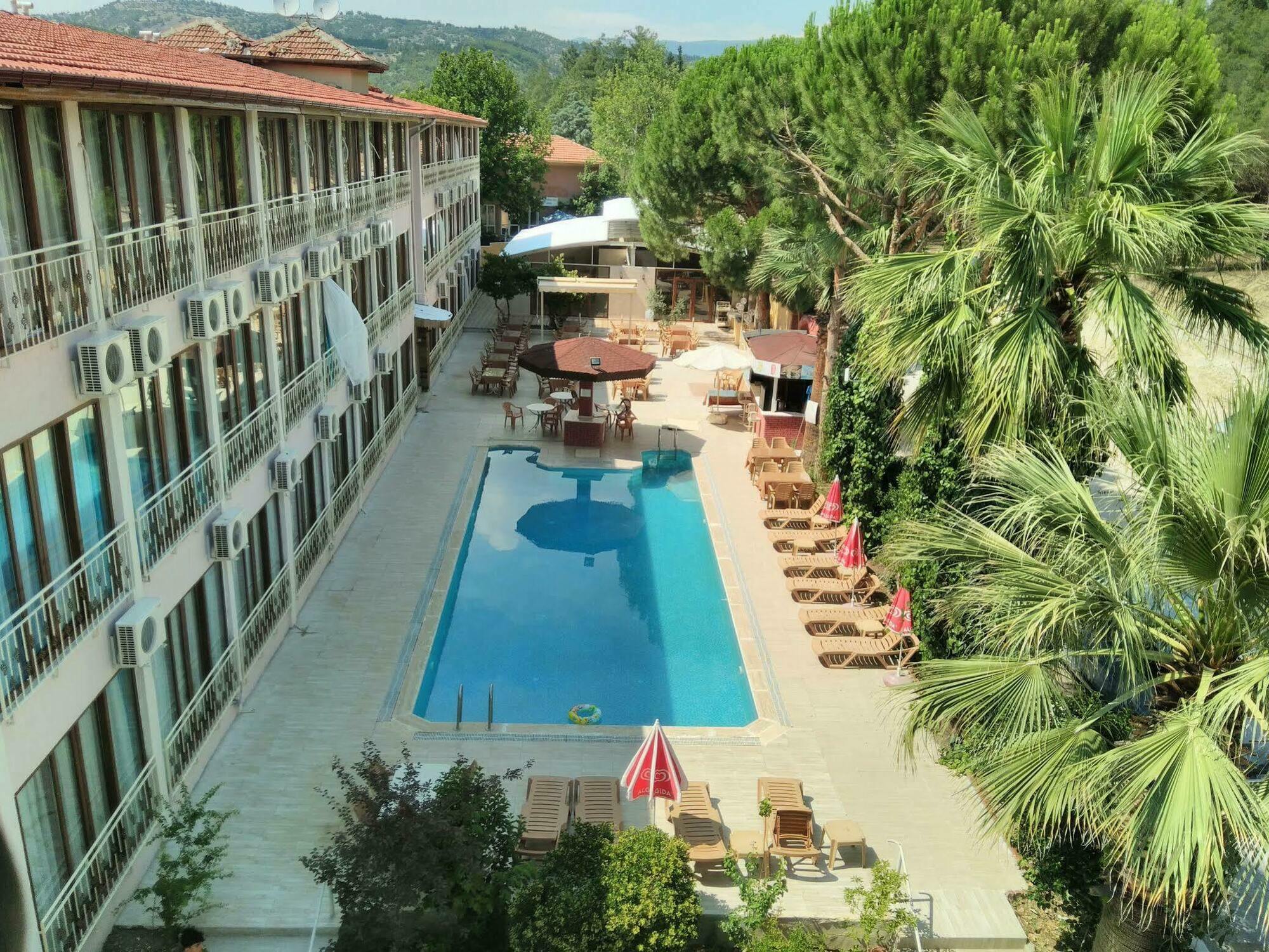 Oskar Thermal Hotel Памуккале Экстерьер фото